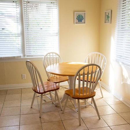 Walk To The Beach! Two Bedroom Unit In The Heart Of Jax Beach Jacksonville Beach Eksteriør bilde