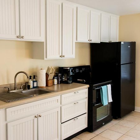 Walk To The Beach! Two Bedroom Unit In The Heart Of Jax Beach Jacksonville Beach Eksteriør bilde