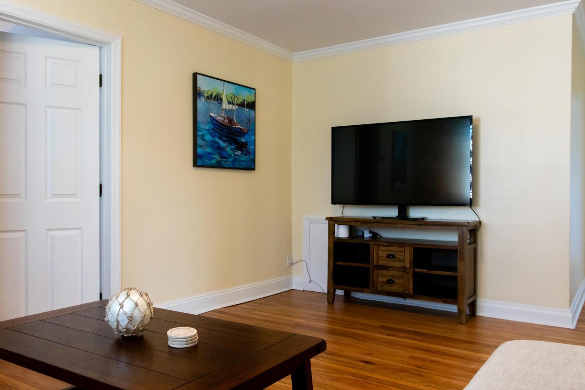 Walk To The Beach! Two Bedroom Unit In The Heart Of Jax Beach Jacksonville Beach Eksteriør bilde